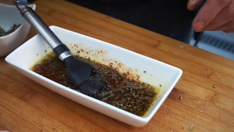 Очень аппетитный армянский шашлык — обязательно к приготовлению