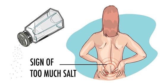 Ученые объясняют 5 вещей, которые случаются с вашим телом, когда вы едите слишком много соли