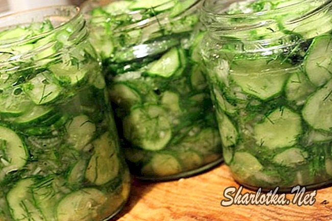 Консервированный салат из огурцов с приправой «10 овощей». Консервированный салат из огурцов с приправой «10 овощей».