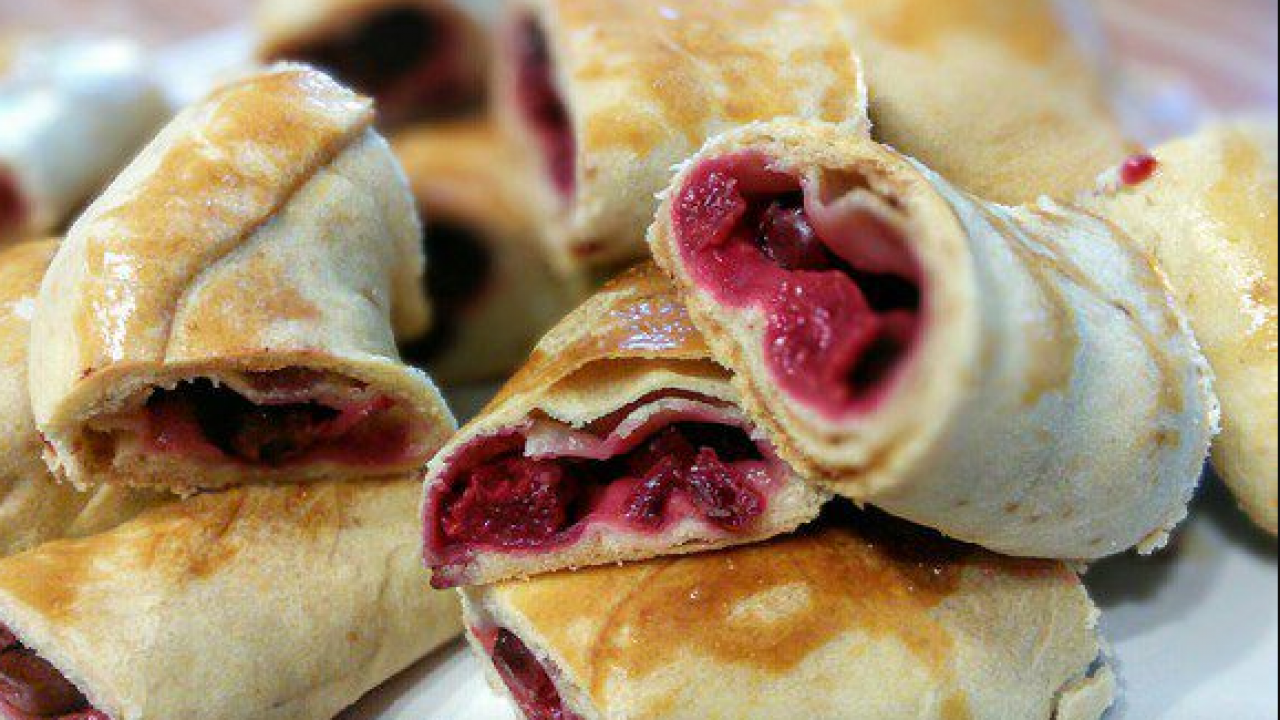 Рука сама тянется за следующим кусочком! Откройте вишневый сезон аппетитной ВЕРТУТОЙ