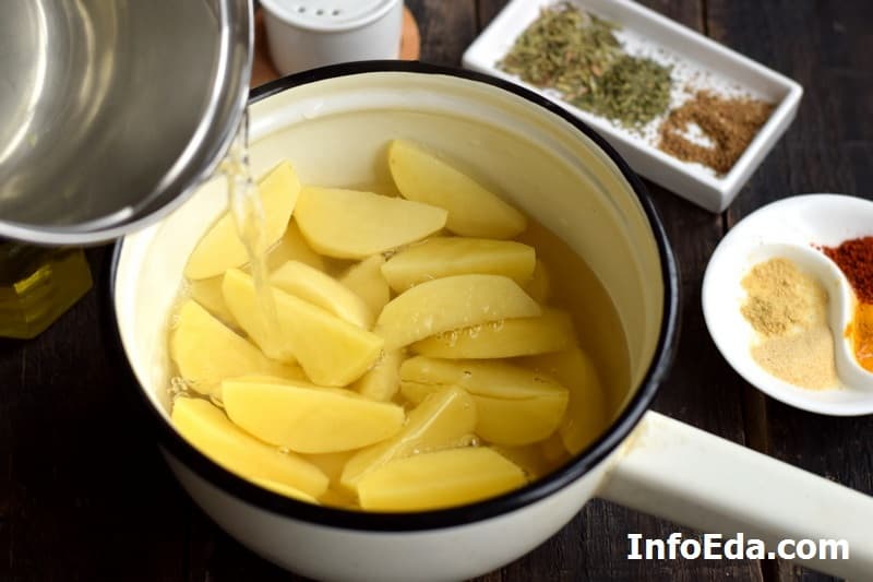 Картофель по-деревенски запеченный в духовке: рецепт с фото Картофель по-деревенски запеченный в духовке: рецепт с фото