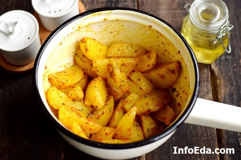 Картофель по-деревенски запеченный в духовке: рецепт с фото Картофель по-деревенски запеченный в духовке: рецепт с фото