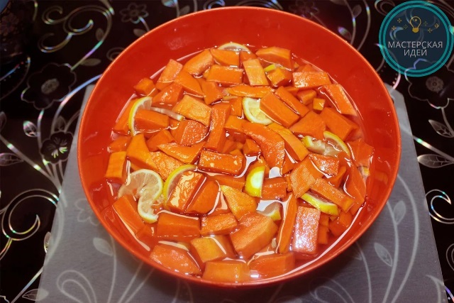 Конфеты осенью не покупаю, делаю из тыквы яркие, янтарные цукаты: вкусно, просто и недорого.