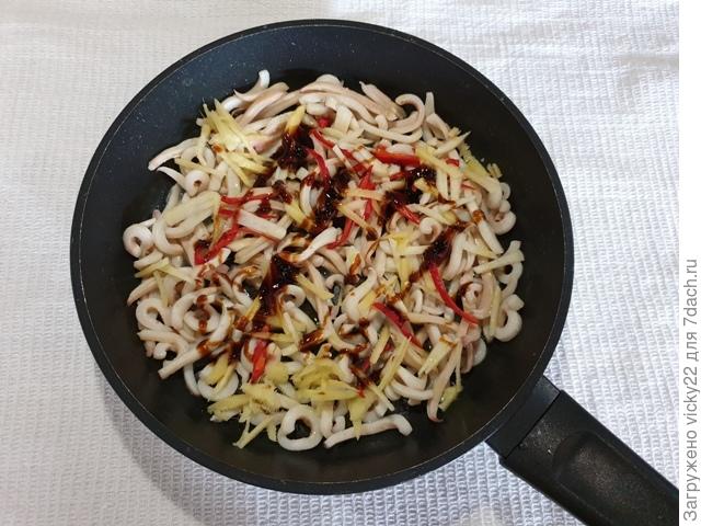 Быстрые маринованные кальмары