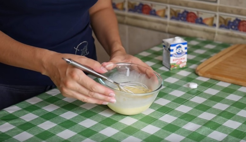 Шикарный мясной пирог наспех: никакой возни с тестом — его просто нет Шикарный мясной пирог наспех: никакой возни с тестом — его просто нет