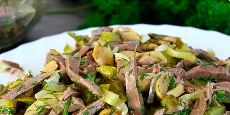 НОВЫЙ САЛАТ. ТЕПЕРЬ Я ТОЧНО ЗНАЮ, КАКОЙ САЛАТ БУДЕТ НА ПРАЗДНИЧНОМ СТОЛЕ