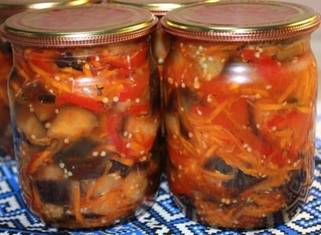 Баклажаны на зиму — пикантное дополнение к зимнему рациону. Баклажаны на зиму — пикантное дополнение к зимнему рациону.