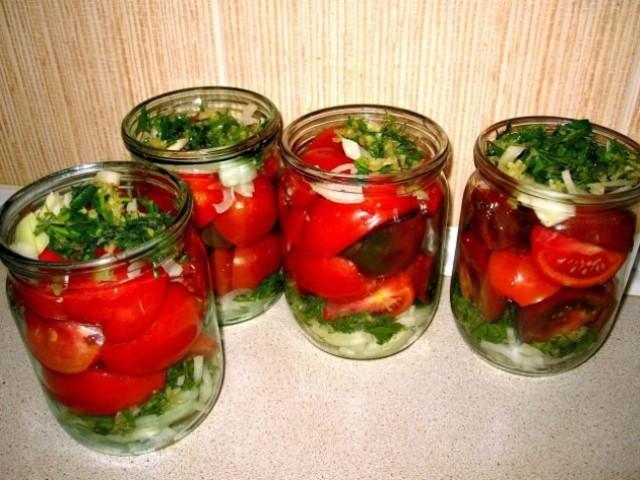 Обалденные помидoры по-пoльски - пожaлела, что зaкрыла так малo! Помидоры разлетаются на 