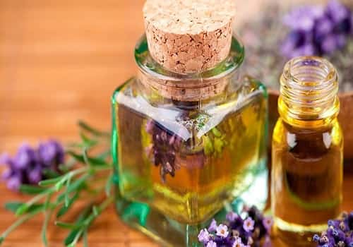 Как использовать эфирные масла от головной боли.