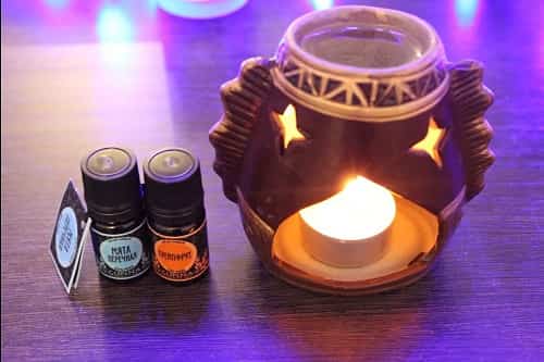 Как использовать эфирные масла от головной боли.