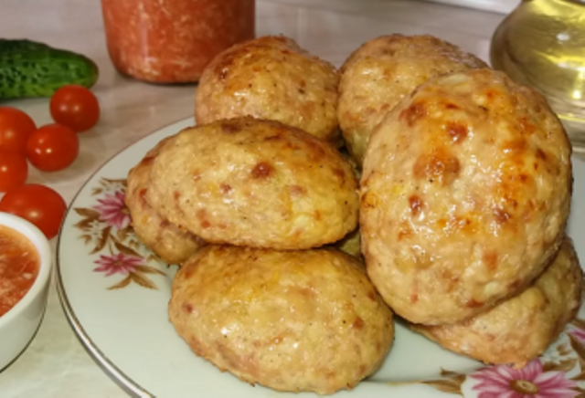 ВКУСНЫЕ И СОЧНЫЕ КОТЛЕТЫ В ДУХОВКЕ МОЖНО ПРИГОТОВИТЬ ИЗ ЛЮБОГО ФАРША: ГЛАВНОЕ, ЗНАТЬ НЕСКОЛЬКО ПРАВИЛ! ВКУСНЫЕ И СОЧНЫЕ КОТЛЕТЫ В ДУХОВКЕ МОЖНО ПРИГОТОВИТЬ ИЗ ЛЮБОГО ФАРША: ГЛАВНОЕ, ЗНАТЬ НЕСКОЛЬКО ПРАВИЛ!