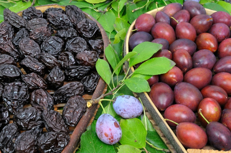 Что будет, если есть чернослив каждый день? Против запора, болезней сердца и глаз.