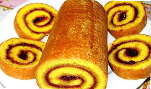 Рецепт любимого бисквитного рулета. Просто пальчики оближешь! Рецепт любимого бисквитного рулета. Просто пальчики оближешь!