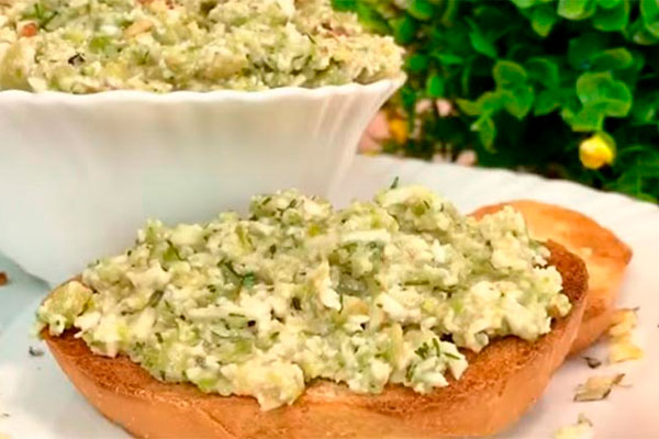 Бутербродная намазка из кабачков эта вкуснятина покорит всех Бутербродная намазка из кабачков эта вкуснятина покорит всех