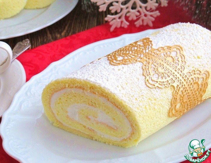 РУЛЕТ СО СМЕТАННЫМ КРЕМОМ