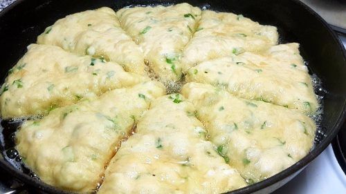 Потрясающая вкуснятина за 10 минут. Съедаются сразу же, их всегда не хватает!