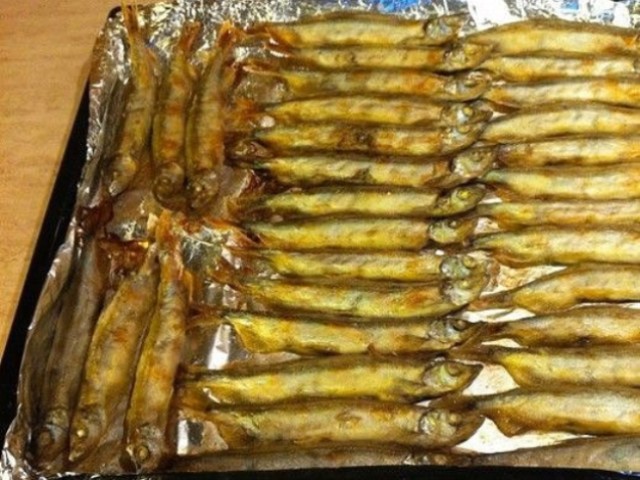 Как жарить мойву в духовке!!!