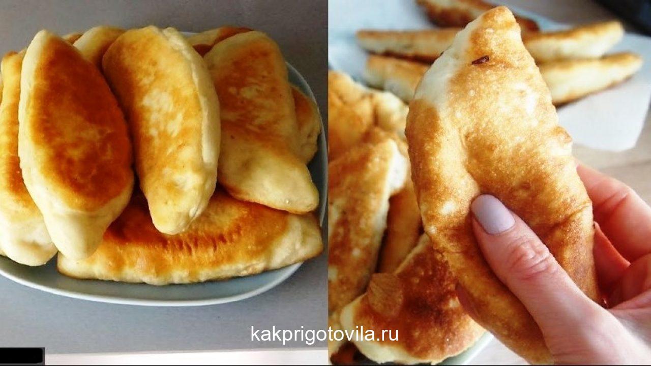 Пеку эти пирожки большими партиями.
