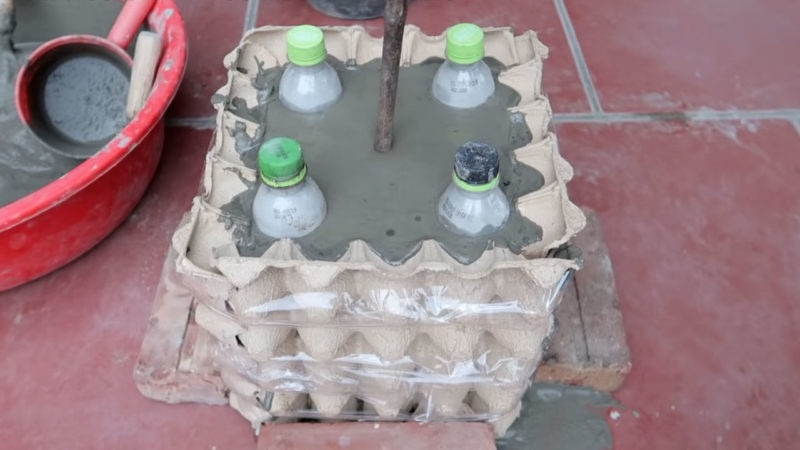 Необычный цветочный горшок для сада из цемента и лотка для яиц