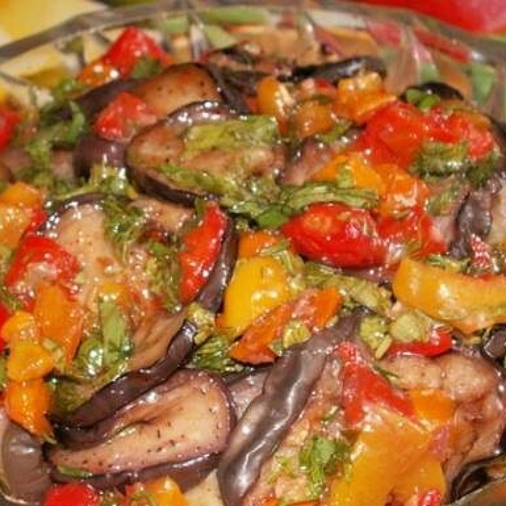 БАКЛАЖАНЫ С ПЕРЦЕМ НА ЗИМУ