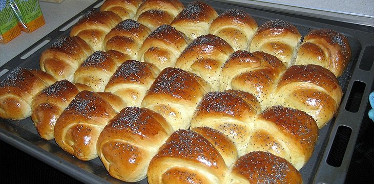 Пока они готовилось, мои чуть с ума от аромата не сошли!