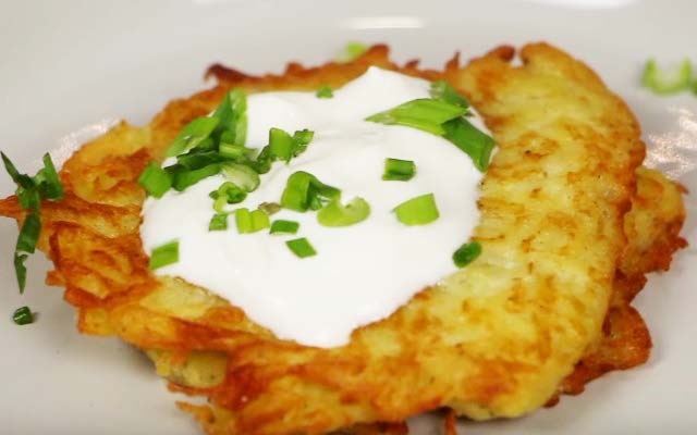 Драники по новому! Этот Рецепт придется по вкусу ВСЕМ Драники по новому! Этот Рецепт придется по вкусу ВСЕМ