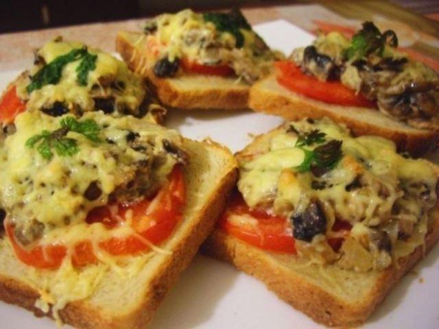 Рецепты горячих бутербродов на любой вкус Рецепты горячих бутербродов на любой вкус