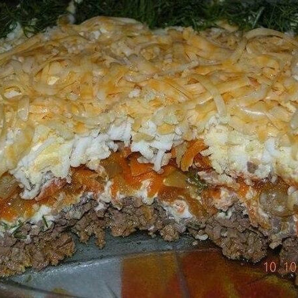 Салат с куриной печенью Салат с куриной печенью