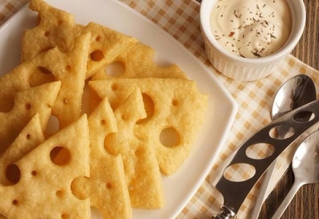 ЛЕГКИЕ СЫРНЫЕ КРЕКЕРЫ Ммм…вкуснейшая закуска