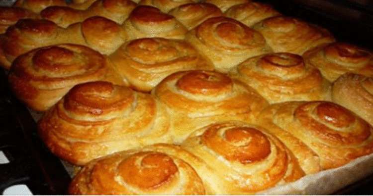 Тесто утопленник. Булочки не черствеют до двух недель Тесто утопленник. Булочки не черствеют до двух недель