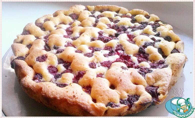 Нежный малиновый пирог