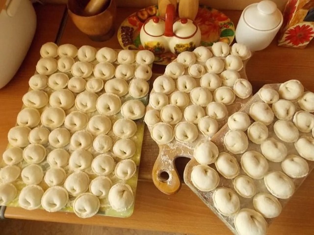 Супер тесто на пельмени и вареники. Такой рецепт вы еще не пробовали