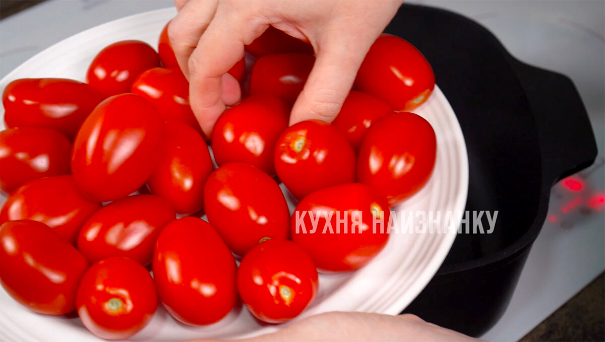 Жареные помидоры на зиму: каждый год закрываю на 2 банки больше, но до Нового года все равно не хватает