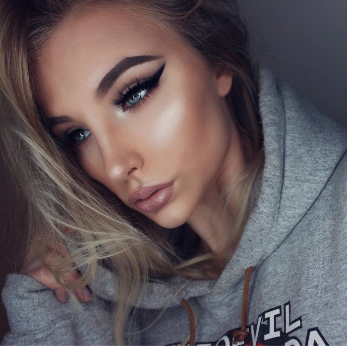 Макияж на Новый год 2021 новые тренды