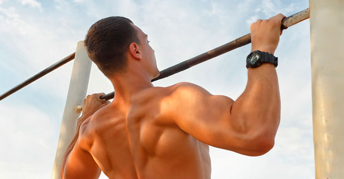 4 лучших программы тренировок на турнике