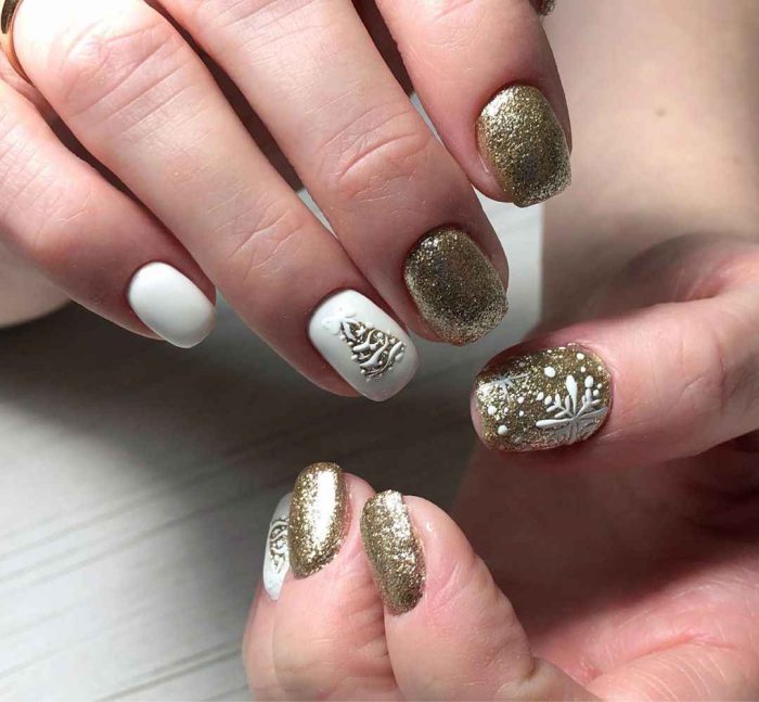 Рождественский маникюр 2021: 80+ непревзойденных фото идей