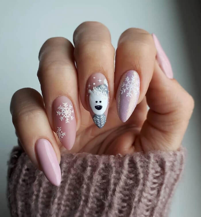 Маникюр на Новый Год 2020-2021 идеи дизайна ноготков к празднику