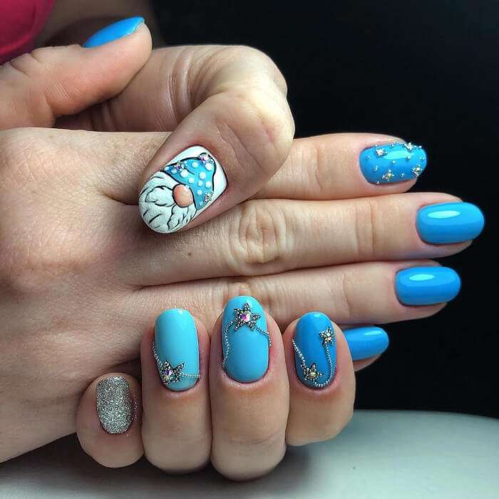 Маникюр на Новый Год 2020-2021 идеи дизайна ноготков к празднику