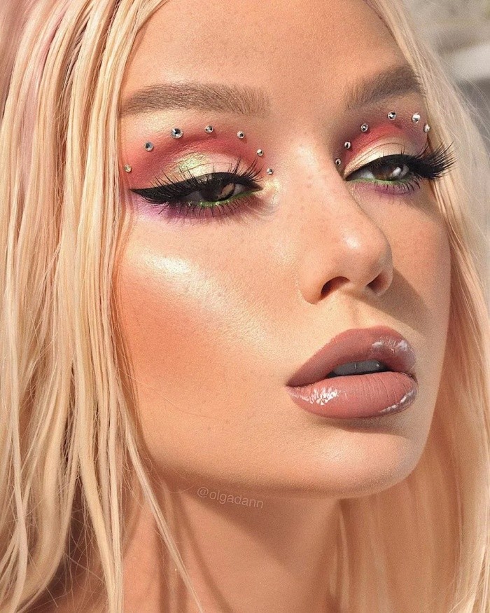 34 идеи макияжа на 14 февраля: будь неотразима в этот прекрасный день!