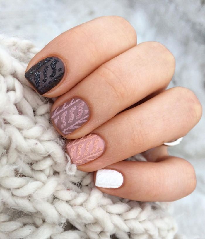 Рождественский маникюр 2021: 80+ непревзойденных фото идей