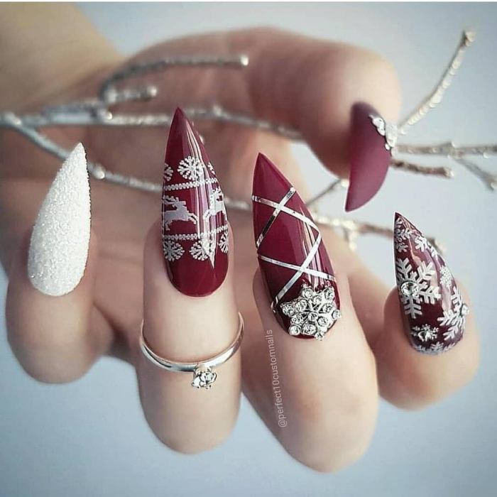 Рождественский маникюр 2021: 80+ непревзойденных фото идей