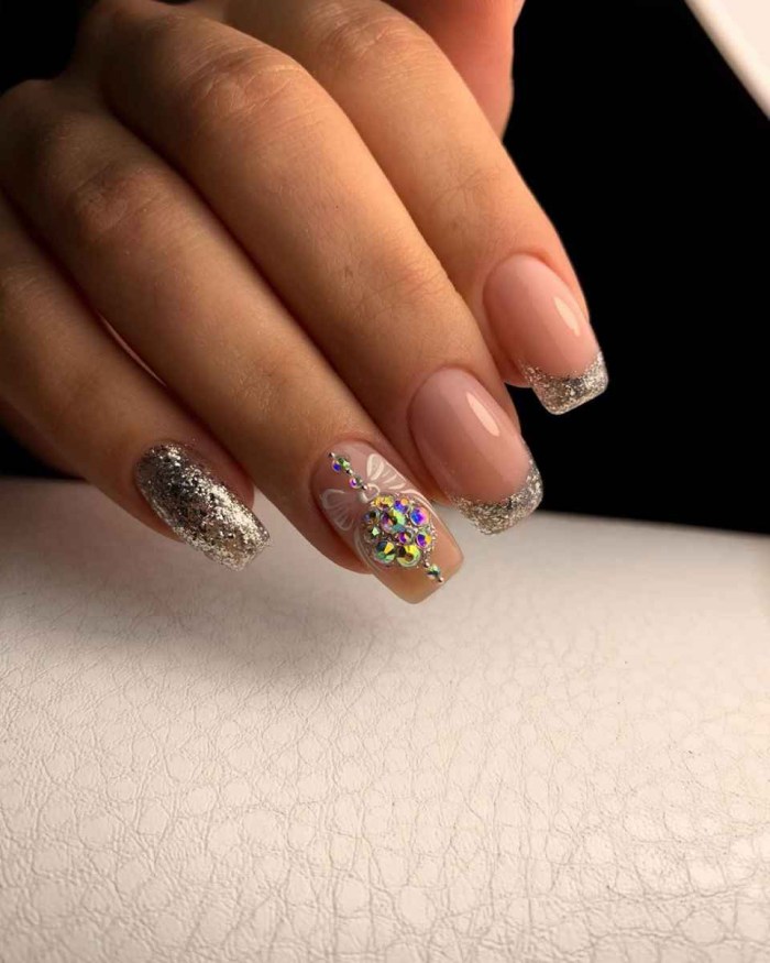 Рождественский маникюр 2021: 80+ непревзойденных фото идей