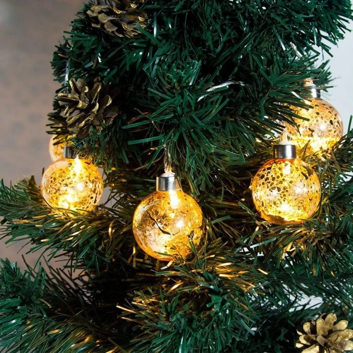 Как красиво нарядить елку на Новый Год: 49 вариантов