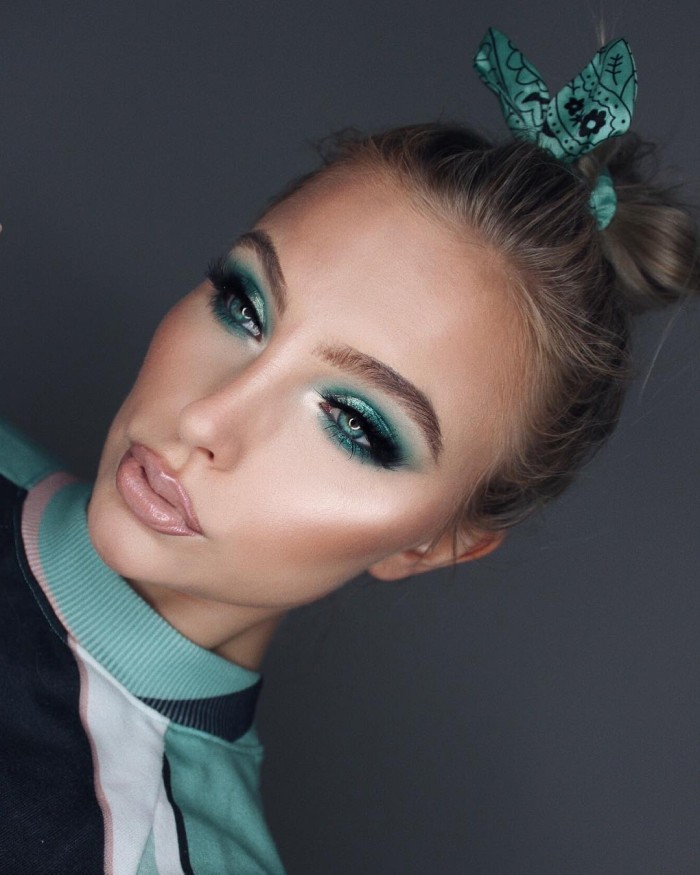 40+ восхитительных вариантов макияжа на Рождество 2021
