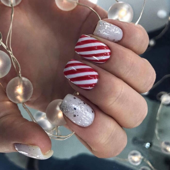 Маникюр на Новый Год 2020-2021 идеи дизайна ноготков к празднику