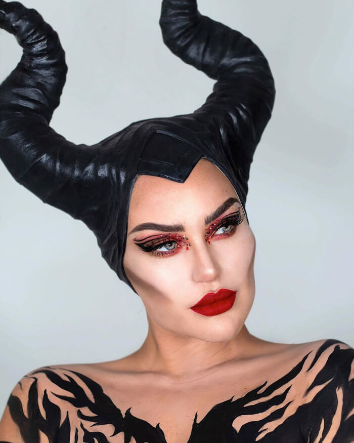 Макияж на Хэллоуин 2020: 32 страшно красивых идеи грима
